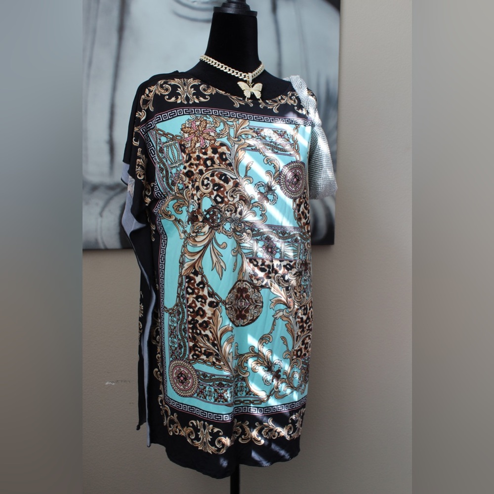 Metaphor Blouse